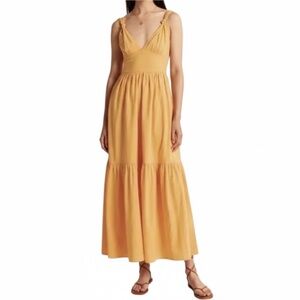 Abercrombie and Fitch Knotted Strap
Golden Maxi Dress